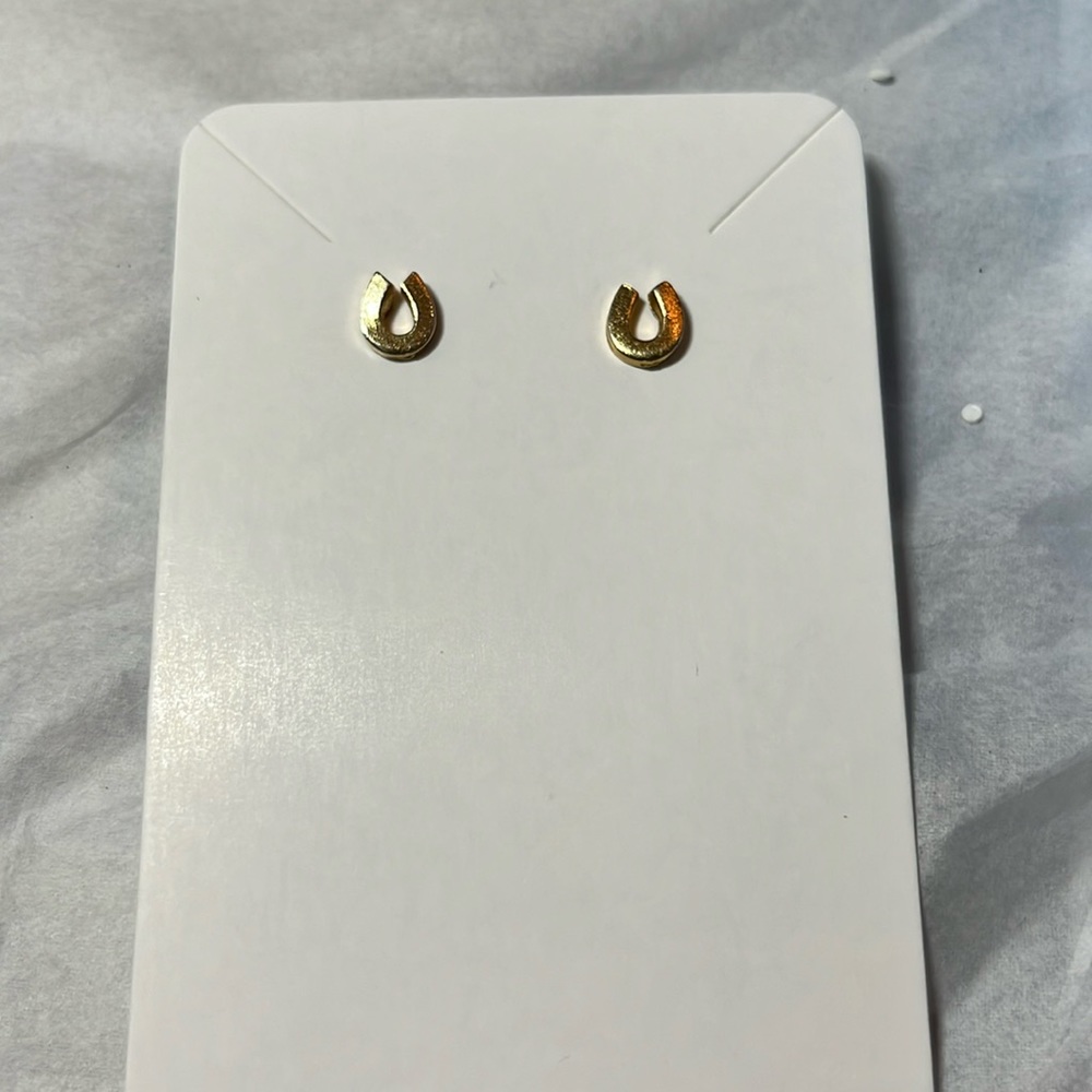 Gold equestrian horseshoe earrings